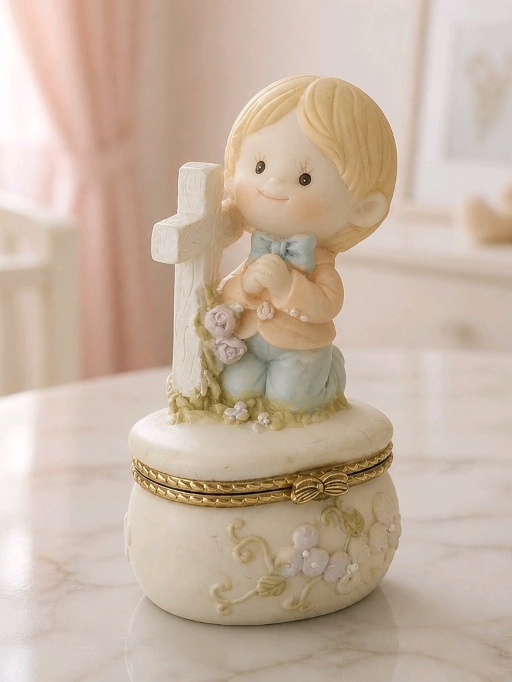 A Time For Prayer Boy Trinket Box